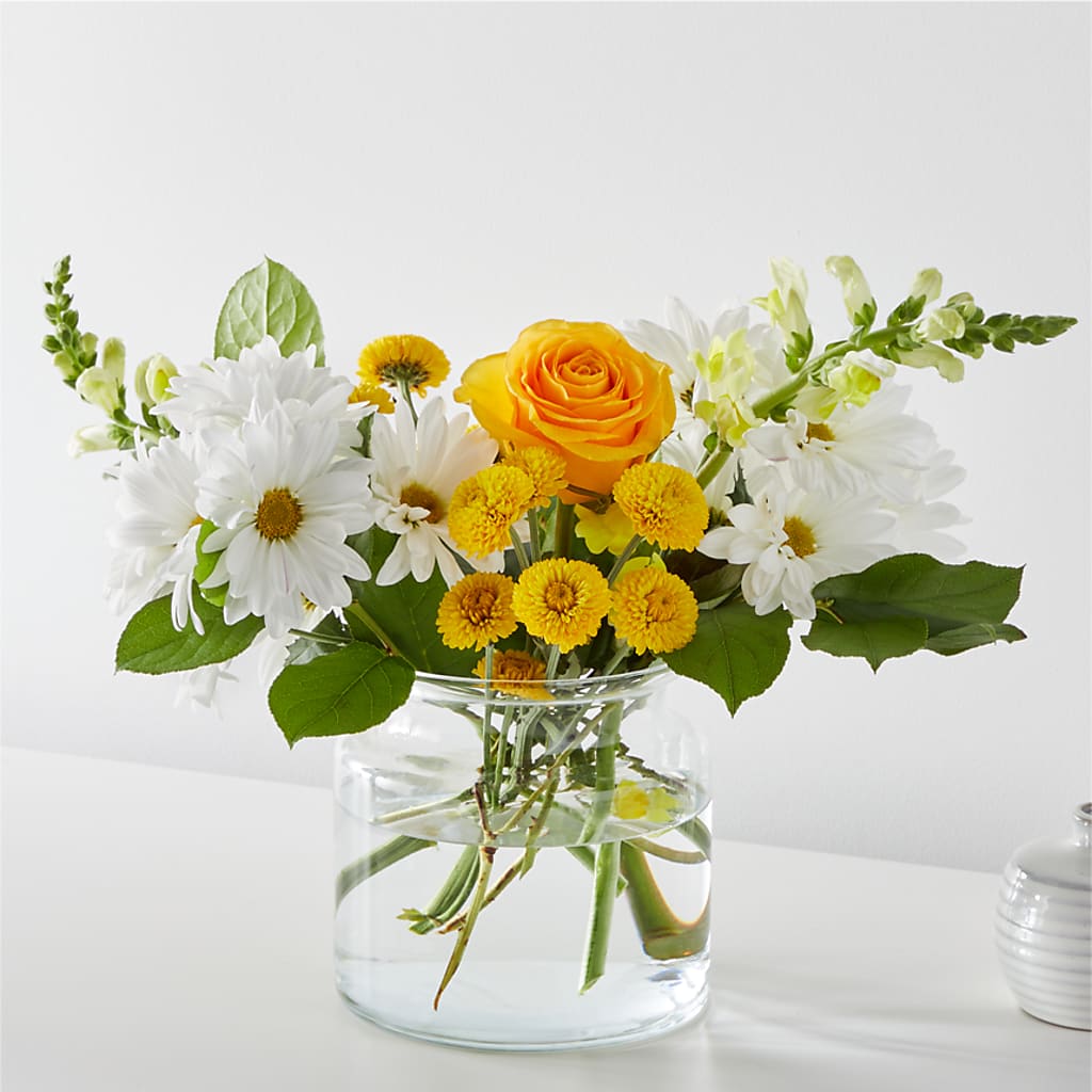 Sun Salutation Bouquet – Floreria Mexico, Huntington Park CA