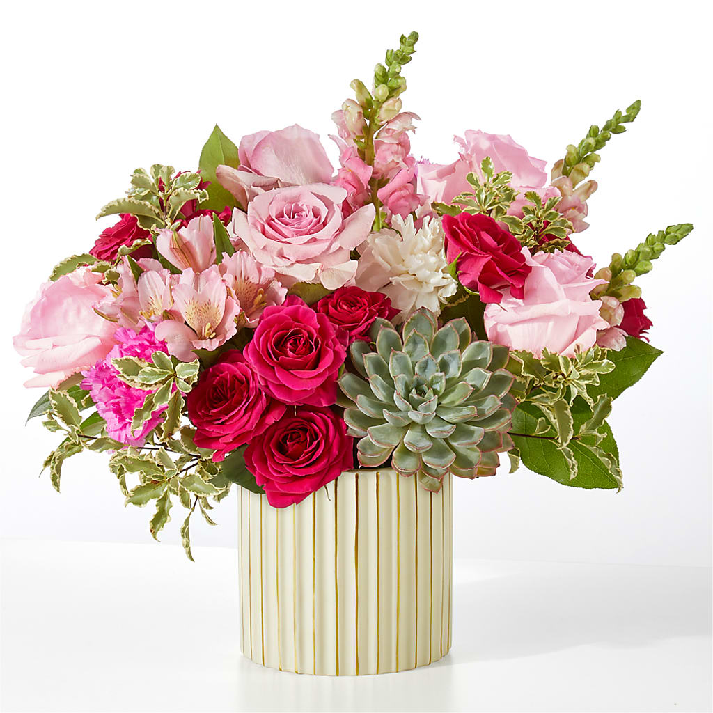 Magenta Musings Bouquet – Floreria Mexico, Huntington Park CA