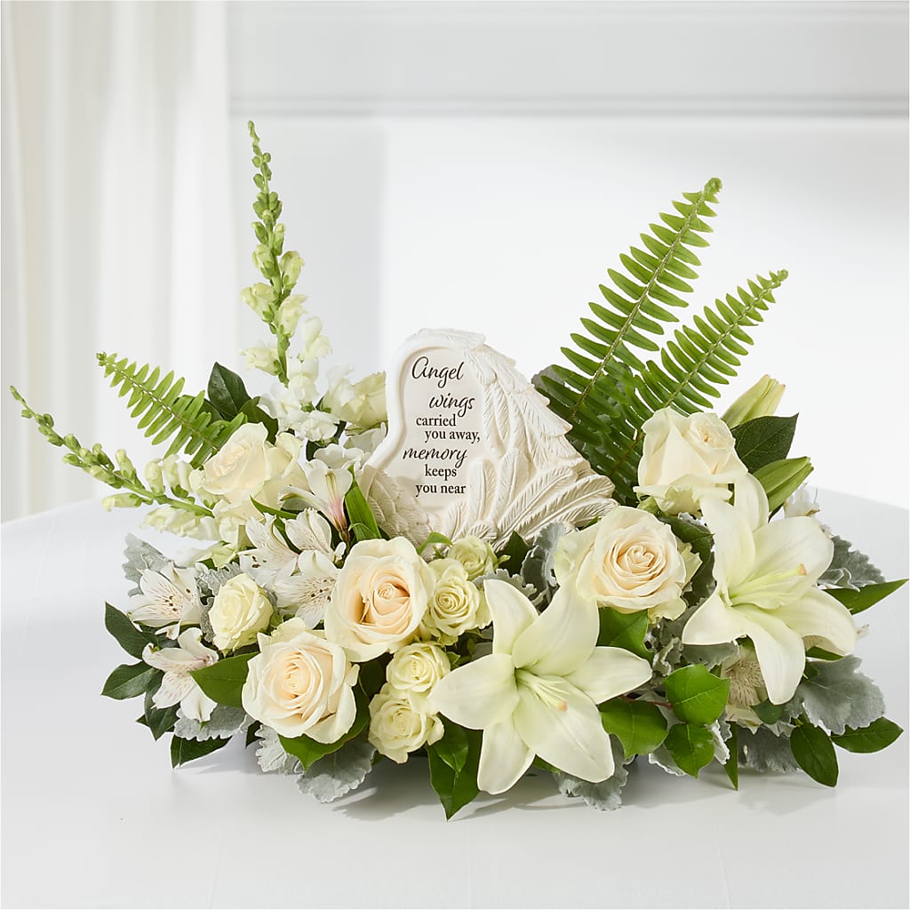 Holding You Close Arrangement – Floreria Mexico, Huntington Park CA