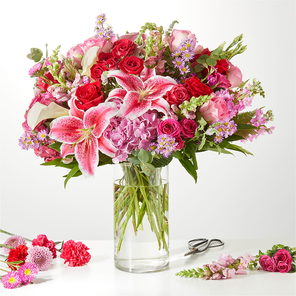 Swooning Over You - A Luxury Florist Original – Floreria Mexico, Huntington Park CA