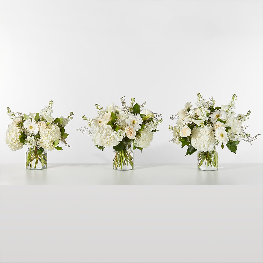 Sun-drenched Blooms Box Bouquet – Floreria Mexico, Huntington Park CA