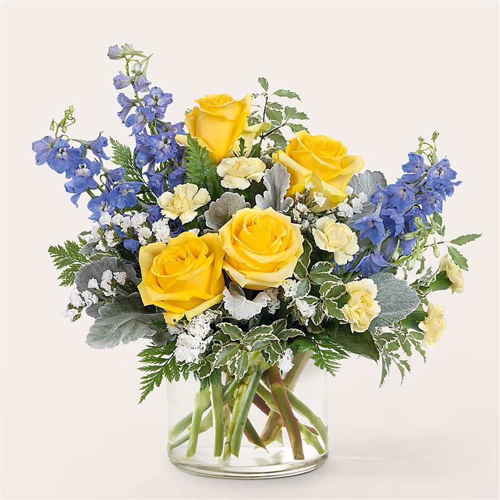 Butterfly Wings Bouquet – Floreria Mexico, Huntington Park CA