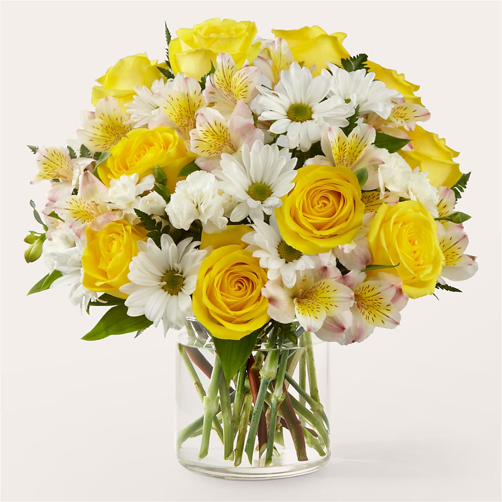 Gleeful Bouquet – Floreria Mexico, Huntington Park CA