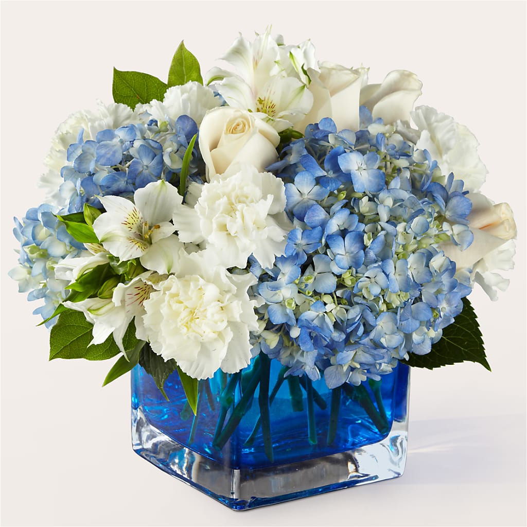 Soothing Waters Bouquet – Floreria Mexico, Huntington Park CA