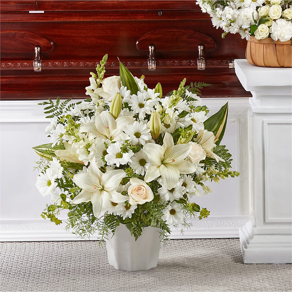 Thoughts of Tranquility Floor Basket – Floreria Mexico, Huntington Park CA