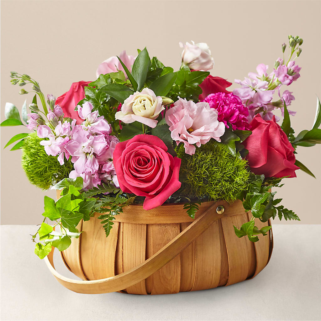 Radiance in Bloom Basket – Floreria Mexico, Huntington Park CA