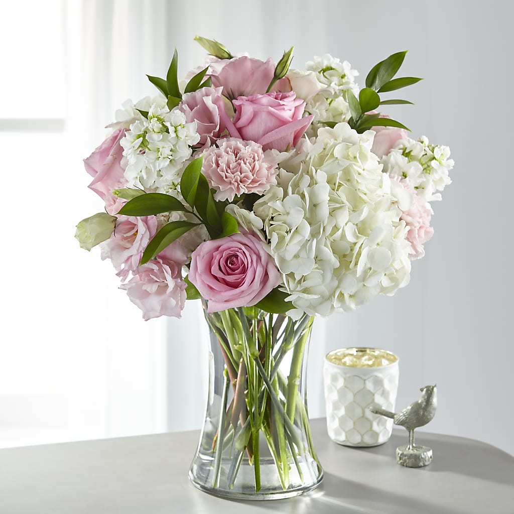 Guiding Grace Bouquet – Floreria Mexico, Huntington Park CA