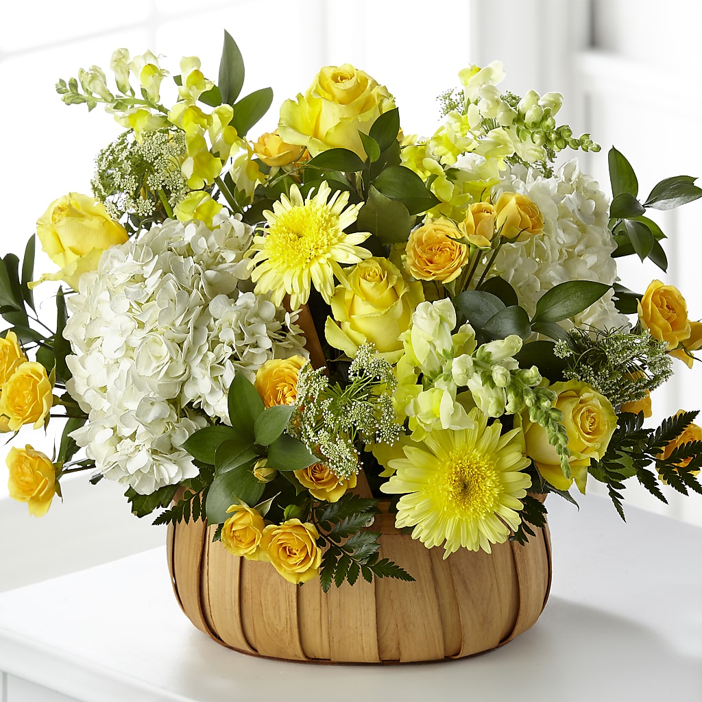 Rustic Remembrance Basket – Floreria Mexico, Huntington Park CA