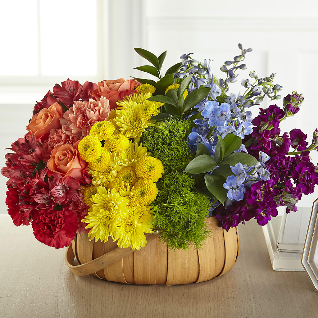 Prideful Basket – Floreria Mexico, Huntington Park CA