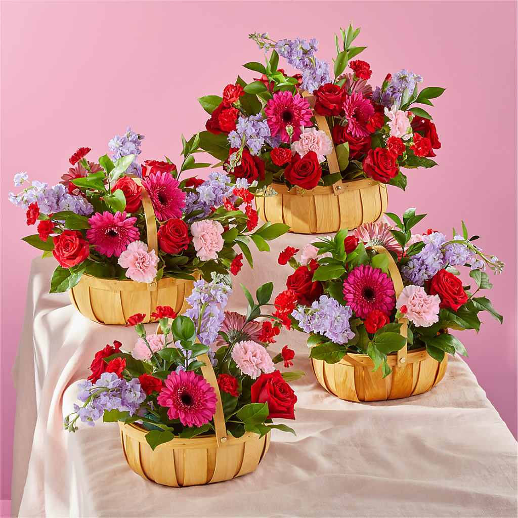 Pink Picnic Basket – Floreria Mexico, Huntington Park CA