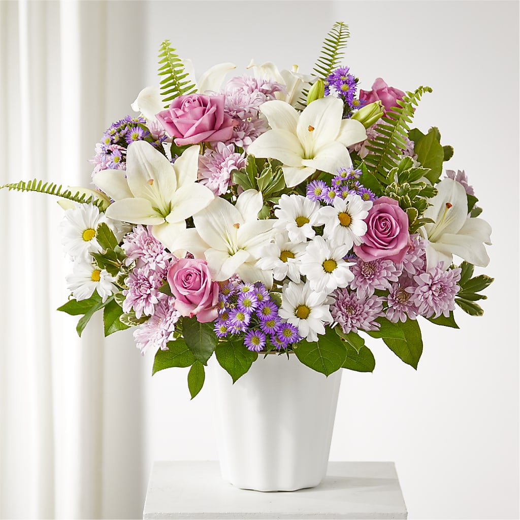 Warmest Thoughts Tabletop Basket – Floreria Mexico, Huntington Park CA