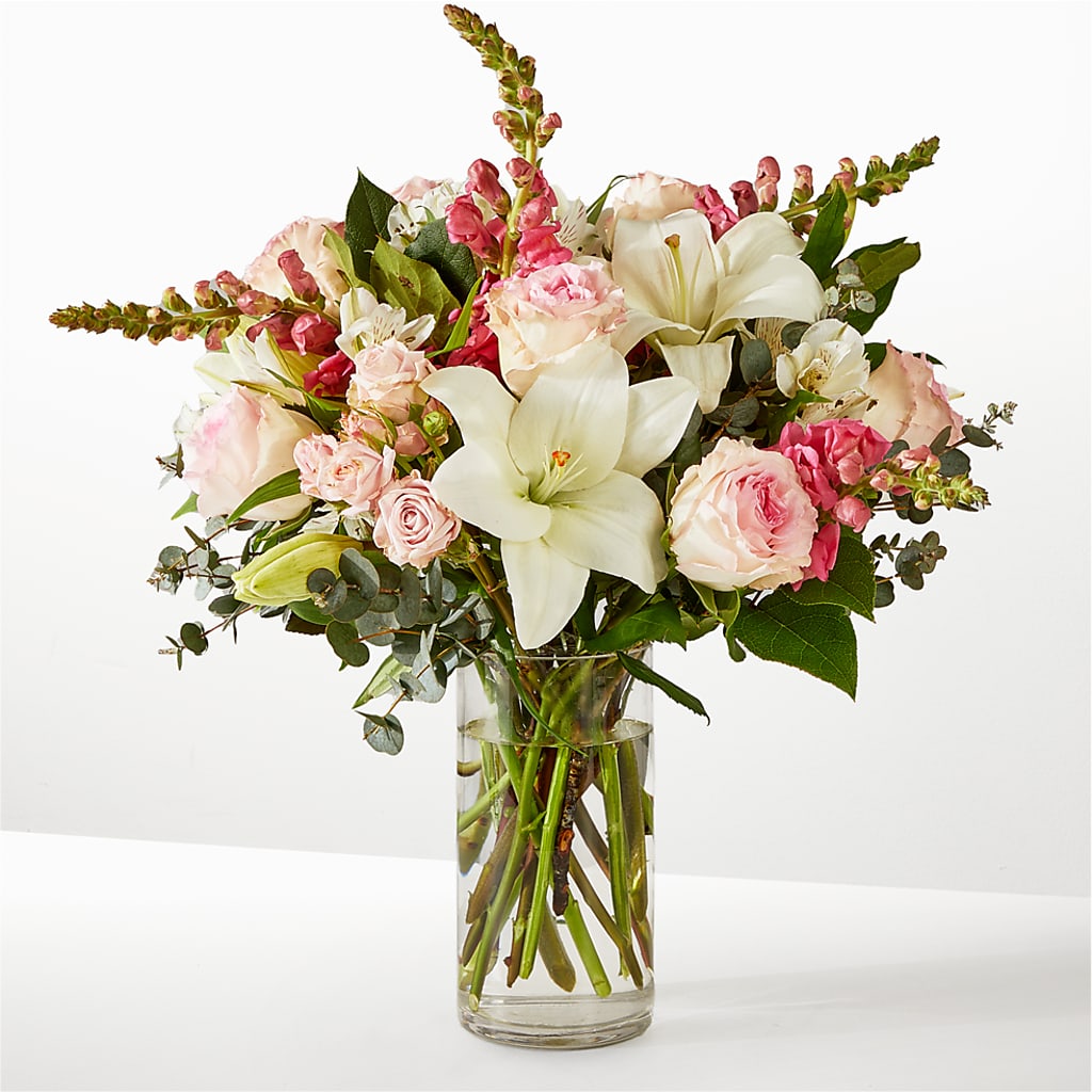 Ballet Slippers Bouquet – Floreria Mexico, Huntington Park CA