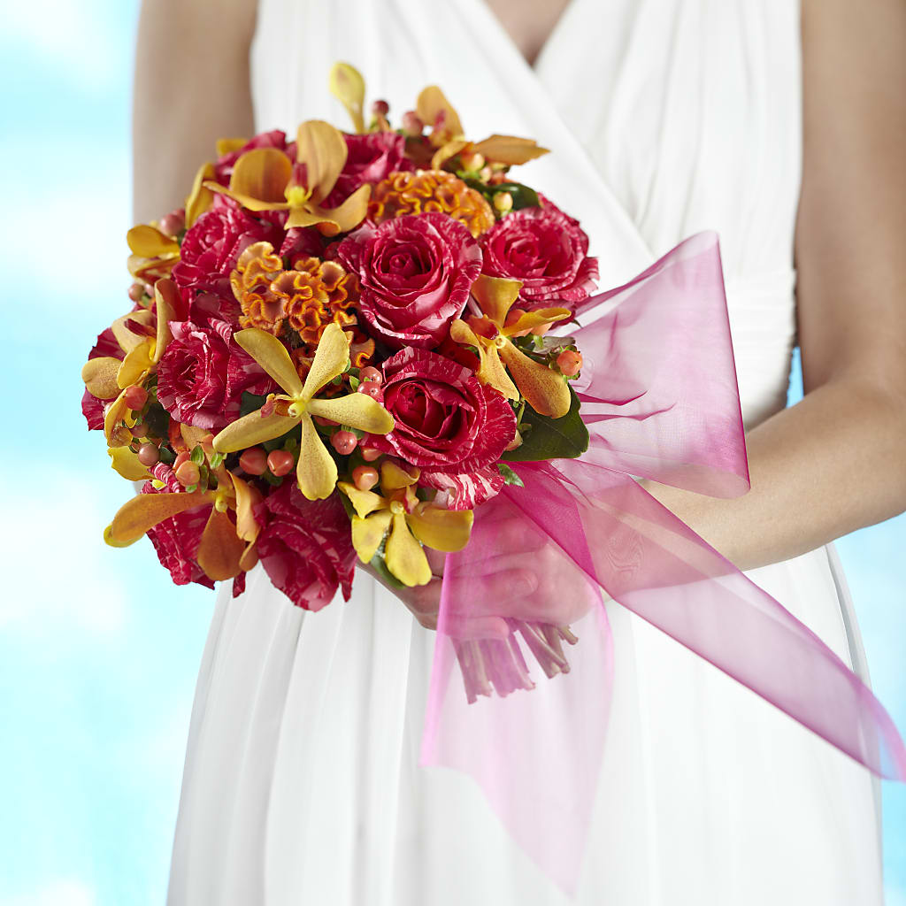 Brilliant Shades of Love Bouquet – Floreria Mexico, Huntington Park CA