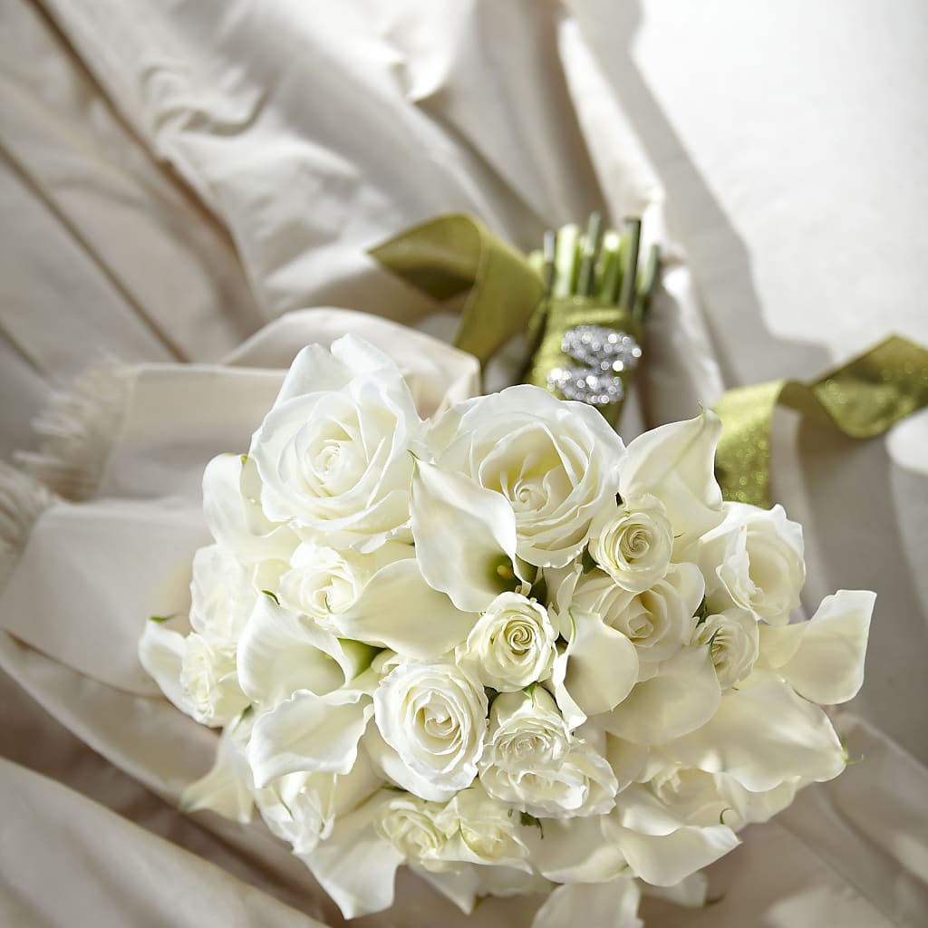 Serene Highness Bouquet – Floreria Mexico, Huntington Park CA