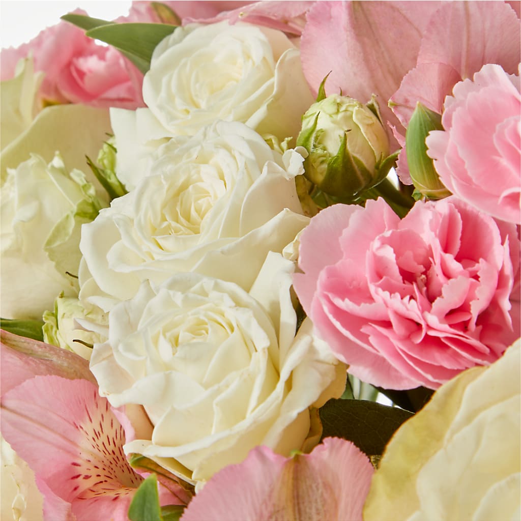 Gentle Healing Bouquet –  Floreria Mexico, Huntington Park CA