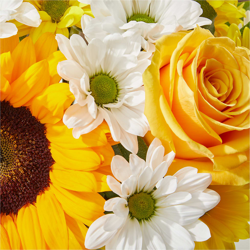 Be Happy Bouquet –  Floreria Mexico, Huntington Park CA