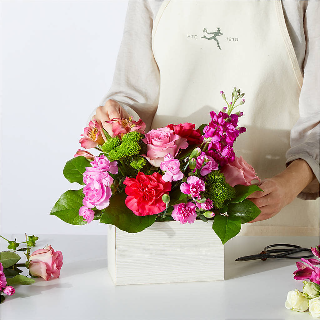 Sweetberry Box – A Florist Original –  Floreria Mexico, Huntington Park CA