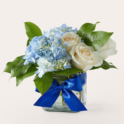 Sky Blue Delight Bouquet –  Floreria Mexico, Huntington Park CA