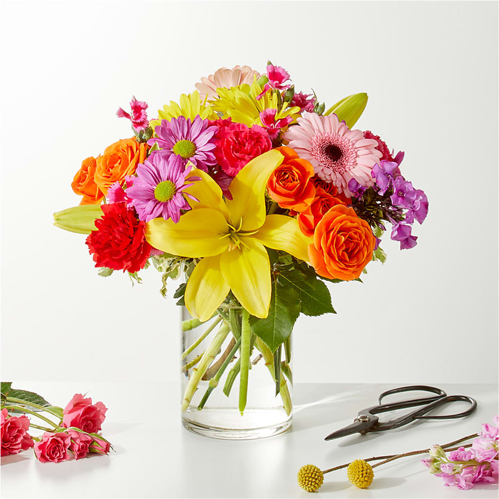 Cue the Confetti - A Florist Original –  Floreria Mexico, Huntington Park CA
