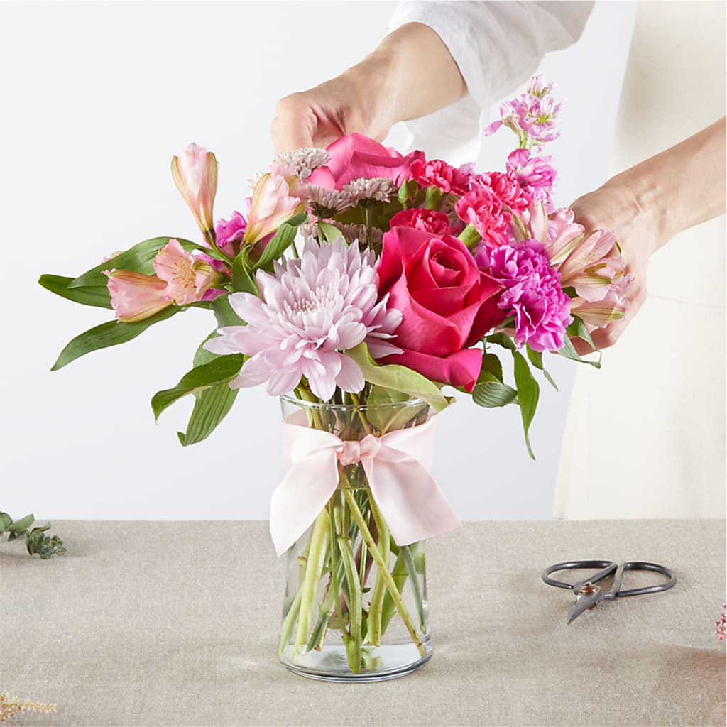 Pink Ribbon - A Florist Original –  Floreria Mexico, Huntington Park CA
