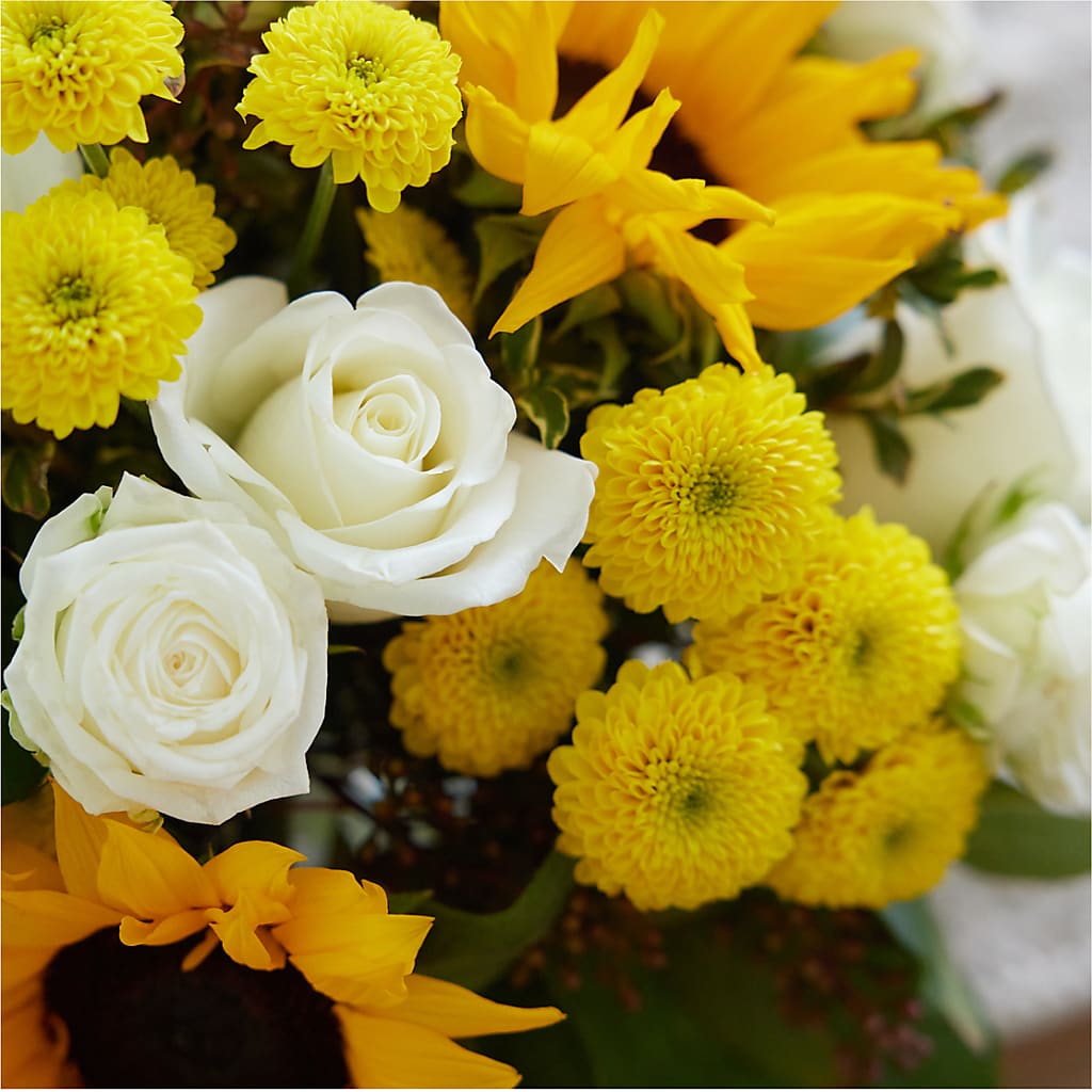 Luminous Morning Bouquet –  Floreria Mexico, Huntington Park CA
