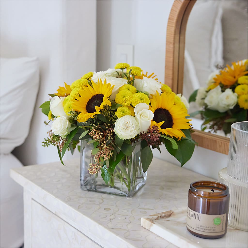 Luminous Morning Bouquet –  Floreria Mexico, Huntington Park CA