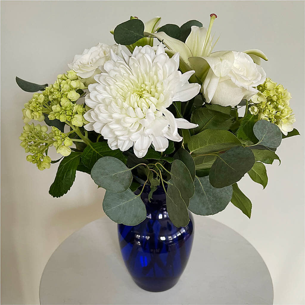 Snowy Dreams Bouquet –  Floreria Mexico, Huntington Park CA
