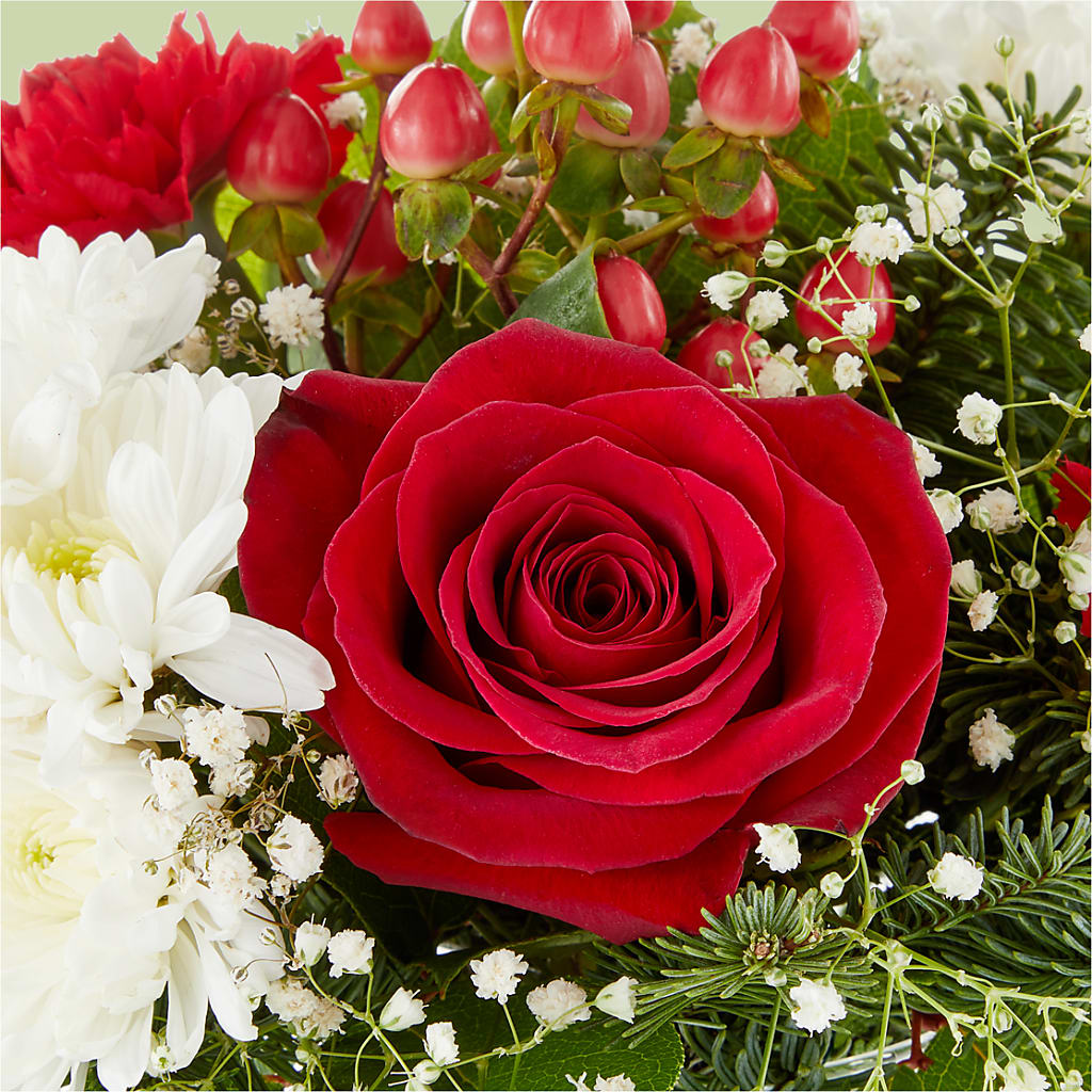 Chance of Flurries Bouquet –  Floreria Mexico, Huntington Park CA