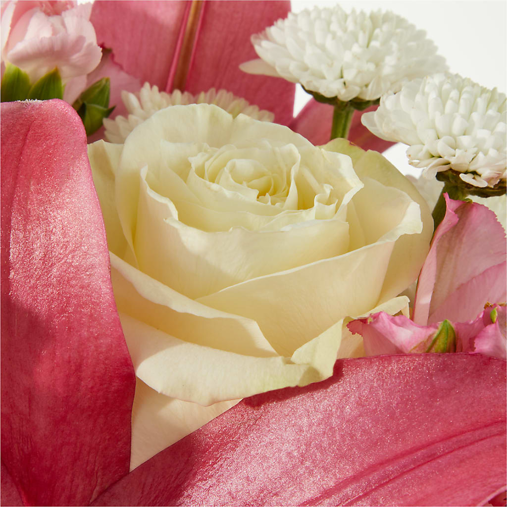 Piece of Cake Bouquet –  Floreria Mexico, Huntington Park CA