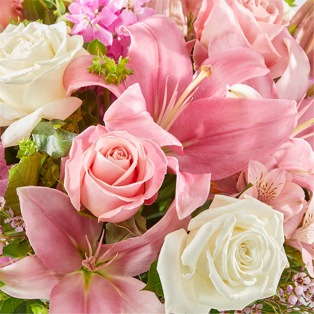 Ethereal Beauty Bouquet –  Floreria Mexico, Huntington Park CA