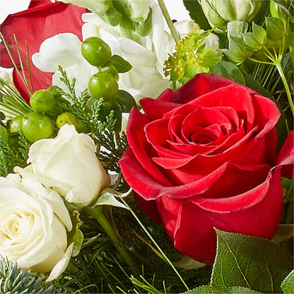 Deck the Halls Bouquet –  Floreria Mexico, Huntington Park CA