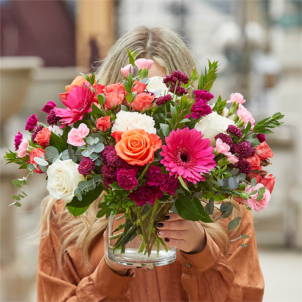 Smell the Roses Bouquet –  Floreria Mexico, Huntington Park CA