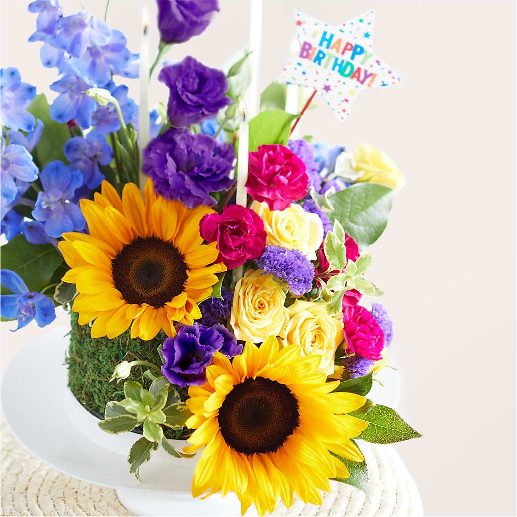 Star of the Day Floral Cake –  Floreria Mexico, Huntington Park CA