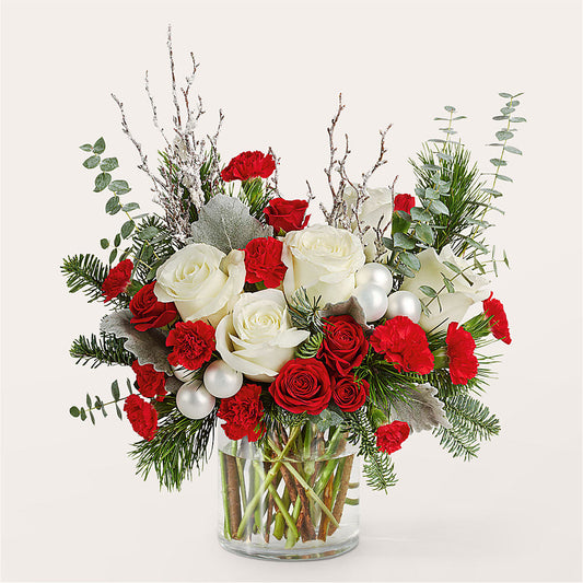 Trimming the Tree Bouquet –  Floreria Mexico, Huntington Park CA