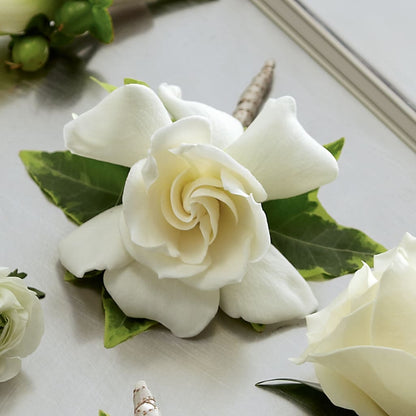 Gardenia Boutonniere –  Floreria Mexico, Huntington Park CA