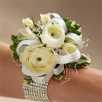 White Wedding Corsage –  Floreria Mexico, Huntington Park CA